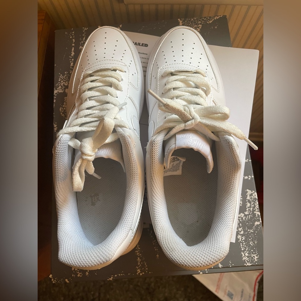 Nike White Air Force 1 Athletic Shoes - Picture 5 of 6